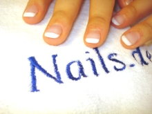 Nails French short